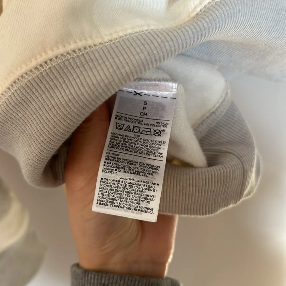Old Navy Gray and White Striped Sweater/sweatshirt